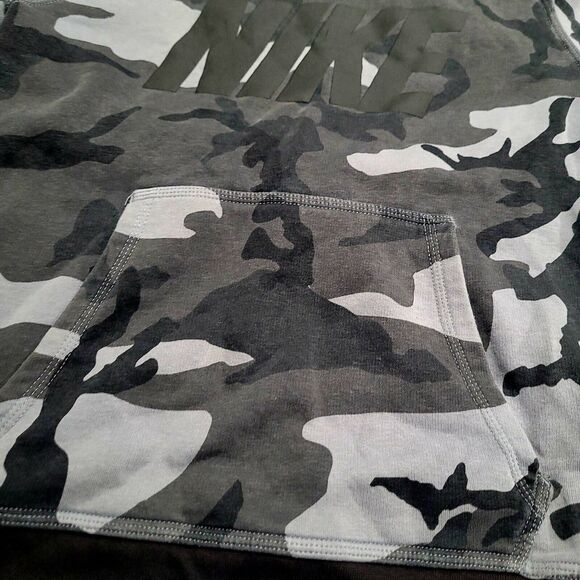 NIKE THERMA-FIT CAMO HOODIE SWEATSHIRT Tech Size Small Fleece Lined EUC - Picture 7 of 9